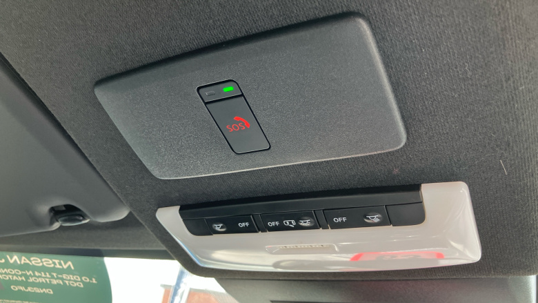 Nissan Juke 1.0 DiG-T 114 N-Connecta 5dr DCT Petrol Hatchback